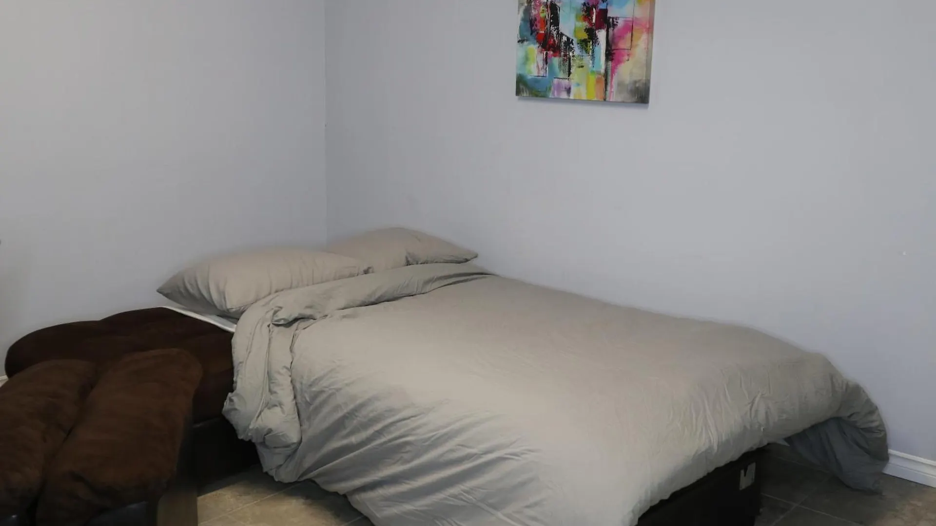 Calgary'S Home Cinema Retreat 公寓 卡加利